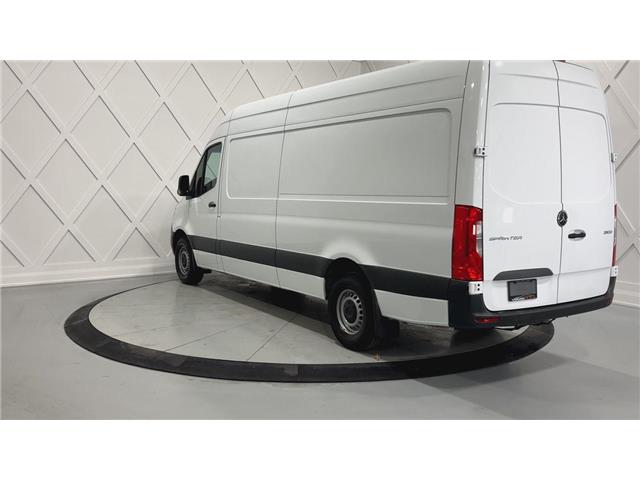 2024 Mercedes-Benz Sprinter 2500 High Roof 4-Cyl Diesel (Stk: ATNP3747) in Vaughan - Image 7 of 25