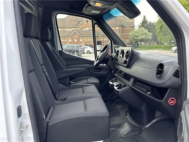 2024 Mercedes-Benz Sprinter 3500 High Roof 4-Cyl Diesel (Stk: ATNP2993) in Vaughan - Image 22 of 39