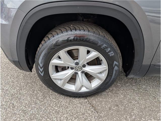 2019 Volkswagen Atlas 3.6 FSI Comfortline (Stk: B1819) in Sarnia - Image 10 of 28