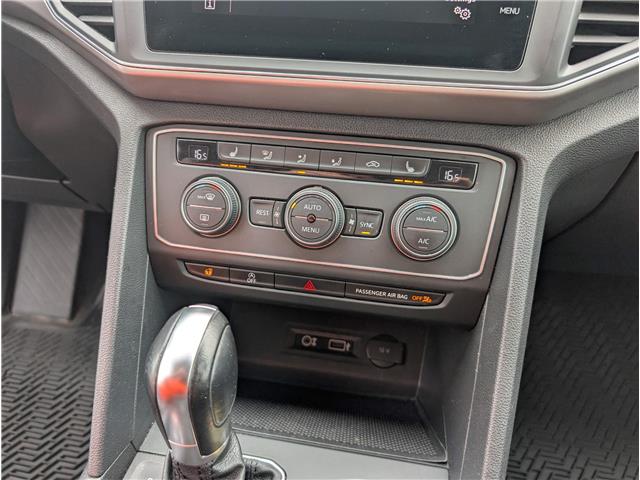 2019 Volkswagen Atlas 3.6 FSI Comfortline (Stk: B1819) in Sarnia - Image 16 of 28
