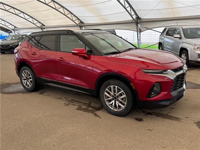 2022 Chevrolet Blazer RS (Stk: 360065) in AIRDRIE - Image 1 of 4