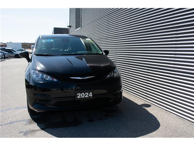 2024 Chrysler Grand Caravan SXT (Stk: MU2375) in London - Image 4 of 19