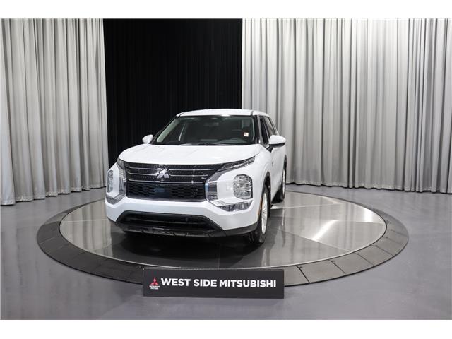2025 Mitsubishi Outlander PHEV ES (Stk: P25617) in Edmonton - Image 2 of 25