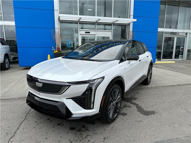 2025 Cadillac OPTIQ Sport (Stk: S219731) in Newmarket - Image 1 of 30