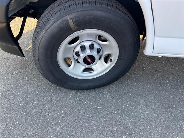 2025 GMC Savana 2500 Work Van (Stk: 25152) in Campbellton - Image 4 of 11 2025 GMC Savana 2500 Work Van (Stk: 25152) in Campbellton - Image 4 of 11