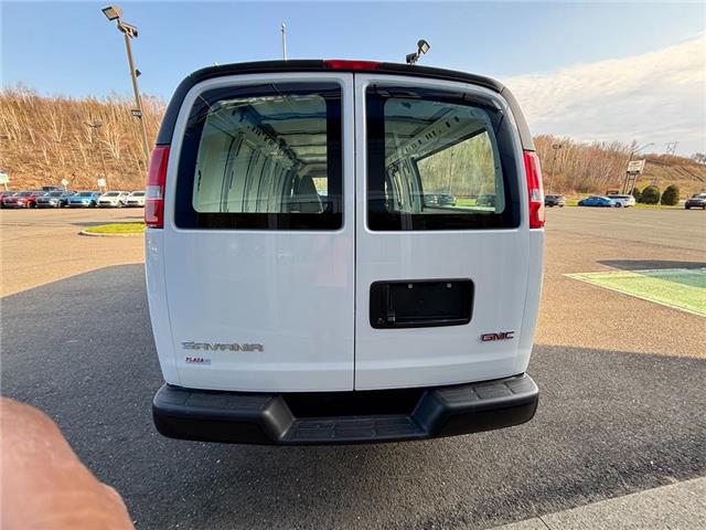 2025 GMC Savana 2500 Work Van (Stk: 25152) in Campbellton - Image 6 of 11 2025 GMC Savana 2500 Work Van (Stk: 25152) in Campbellton - Image 6 of 11