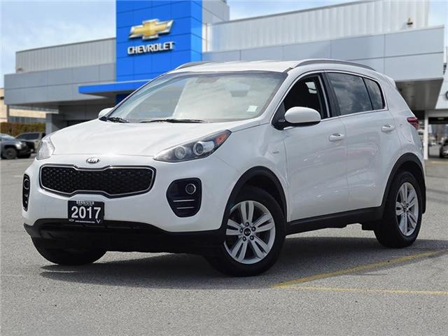 2017 Kia Sportage LX (Stk: 58N21625A) in Penticton - Image 1 of 18