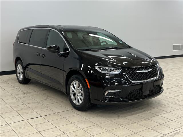 2025 Chrysler Pacifica Select (Stk: R559599) in Courtenay - Image 1 of 18