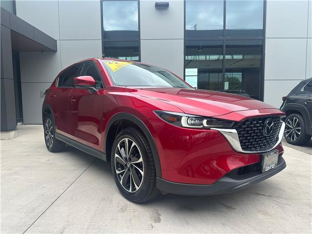 2022 Mazda CX-5 GT (Stk: 35299A) in East York - Image 1 of 21