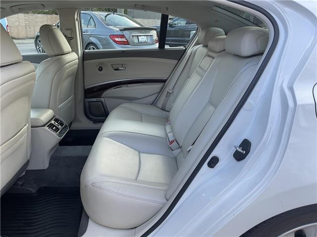 2016 Acura RLX Sport Hybrid Elite Package (Stk: 4282) in KITCHENER - Image 10 of 33 2016 Acura RLX Sport Hybrid Elite Package (Stk: 4282) in KITCHENER - Image 10 of 33