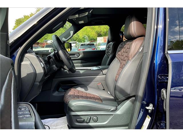 2025 Nissan Armada Platinum (Stk: 25AR3469) in Cranbrook - Image 9 of 12