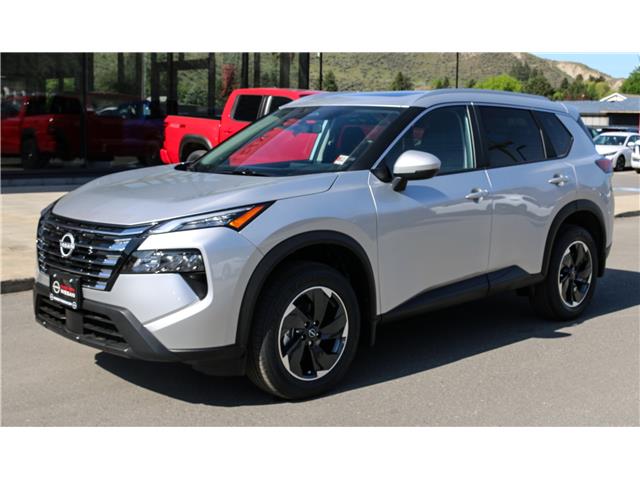 2025 Nissan Rogue SV Moonroof (Stk: T25201) in Kamloops - Image 1 of 24