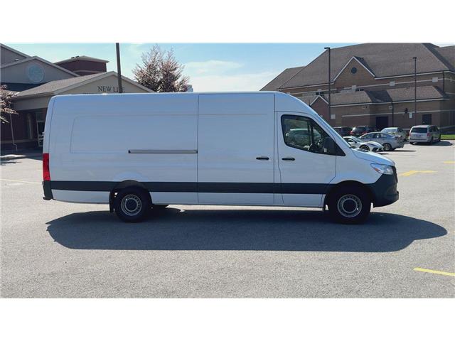 2023 Mercedes-Benz Sprinter 2500 High Roof 4-Cyl Diesel (Stk: ATNP4440) in Vaughan - Image 2 of 33