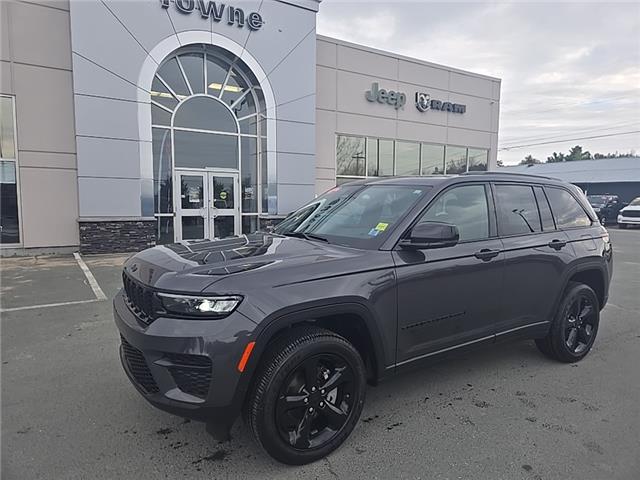2025 Jeep Grand Cherokee Laredo (Stk: S122) in Miramichi - Image 1 of 13