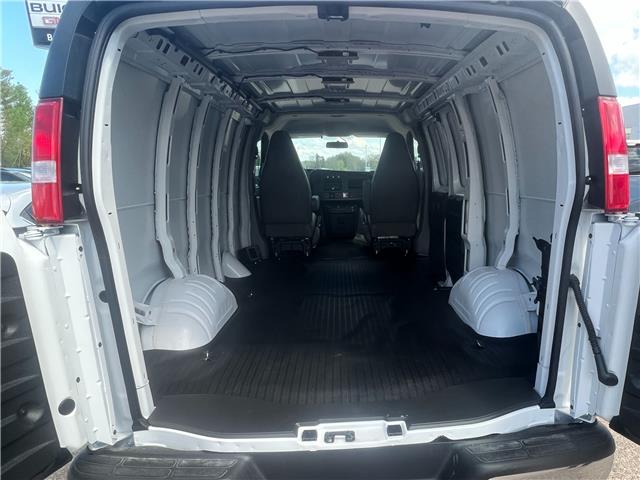 2025 GMC Savana 2500 Work Van (Stk: 25-294-1) in Pembroke - Image 10 of 13