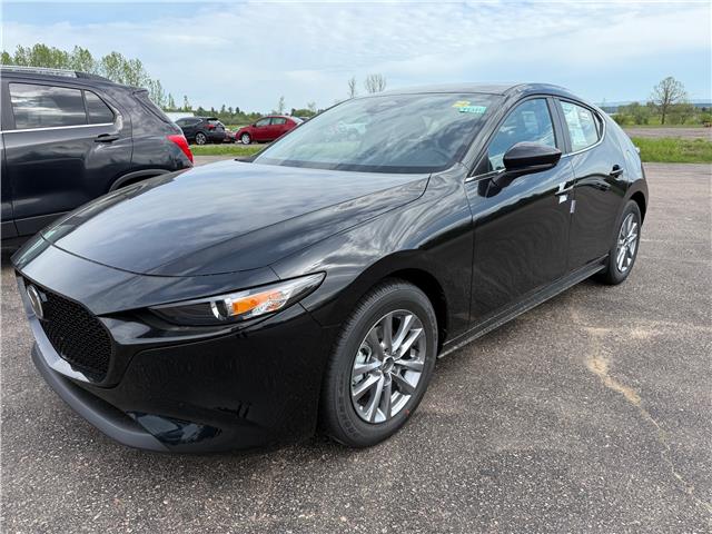 2025 Mazda Mazda3 Sport GX (Stk: 225-118) in Pembroke - Image 1 of 1