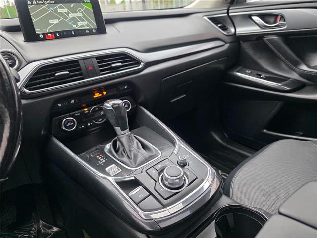 2018 Mazda CX-9 GS-L in Waterloo - Image 11 of 19 2018 Mazda CX-9 GS-L in Waterloo - Image 11 of 19