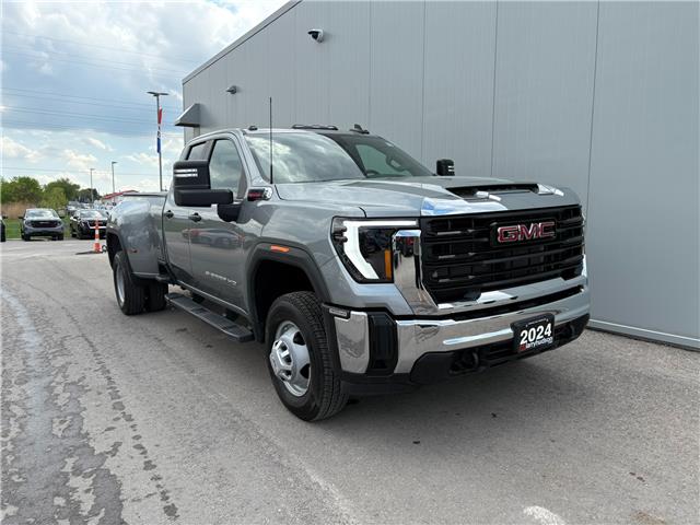 2024 GMC Sierra 3500HD Pro (Stk: BB1824) in Listowel - Image 1 of 37