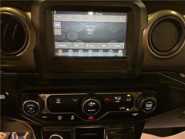2023 Jeep Wrangler Sport (Stk: P13770) in Calgary - Image 15 of 16