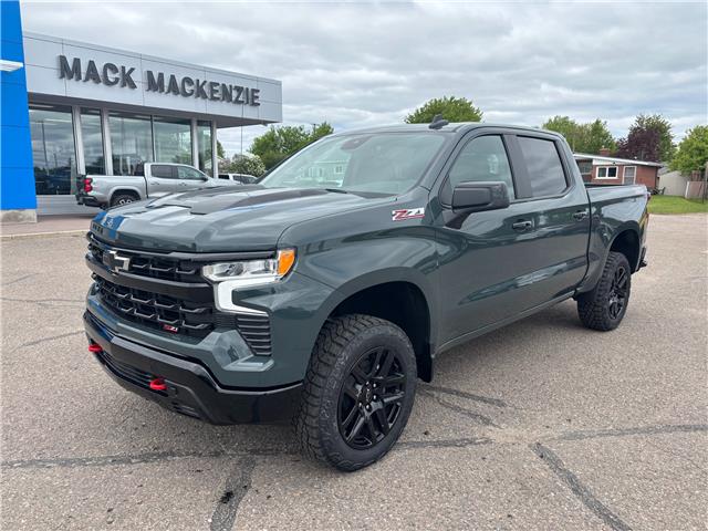 2025 Chevrolet Silverado 1500 LT Trail Boss (Stk: 35367) in Renfrew - Image 1 of 40