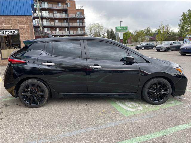 2018 Nissan LEAF SV (Stk: R-18NILBLA3751) in Calgary - Image 6 of 12