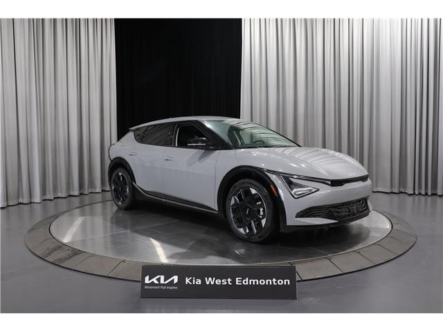 2025 Kia EV6 Land w/Premium Package (Stk: 26099) in Edmonton - Image 1 of 27
