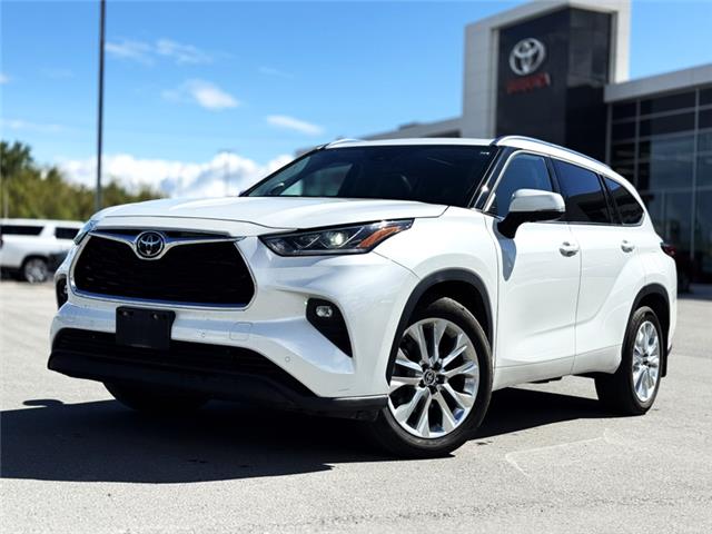 2022 Toyota Highlander  5TDDZRBH2NS231839 S231839M in Cranbrook