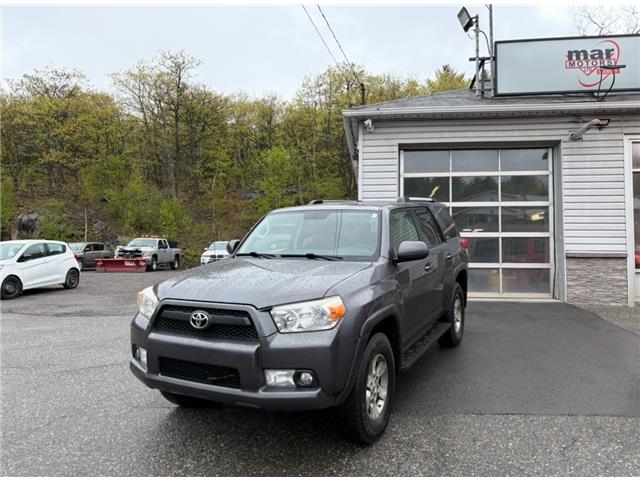 2011 Toyota 4Runner SR5 V6 in Greater Sudbury - Image 1 of 10