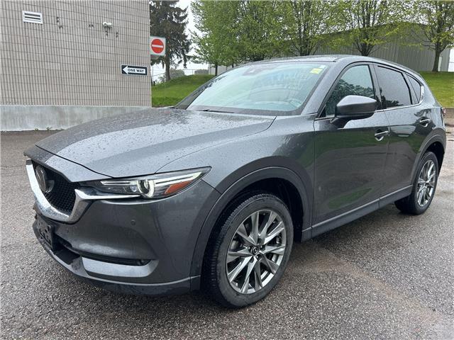 2021 Mazda CX-5 Signature (Stk: 15907) in Newmarket - Image 1 of 32