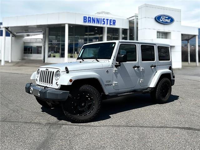 2016 Jeep Wrangler Unlimited Sahara 1C4BJWEG4GL331378 57B1529 in Penticton