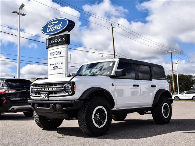 2023 Ford Bronco Black Diamond (Stk: VFBR00875A) in Chatham - Image 1 of 33