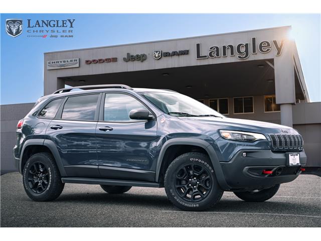 2019 Jeep Cherokee Trailhawk (Stk: LC2576) in Surrey - Image 1 of 18