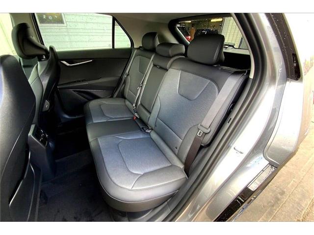 2025 Kia Niro SX (Stk: SNR4757) in Sherwood Park - Image 10 of 15