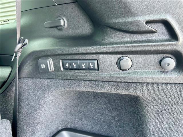 2025 Jeep Grand Cherokee L Summit (Stk: 25329D) in London - Image 8 of 29