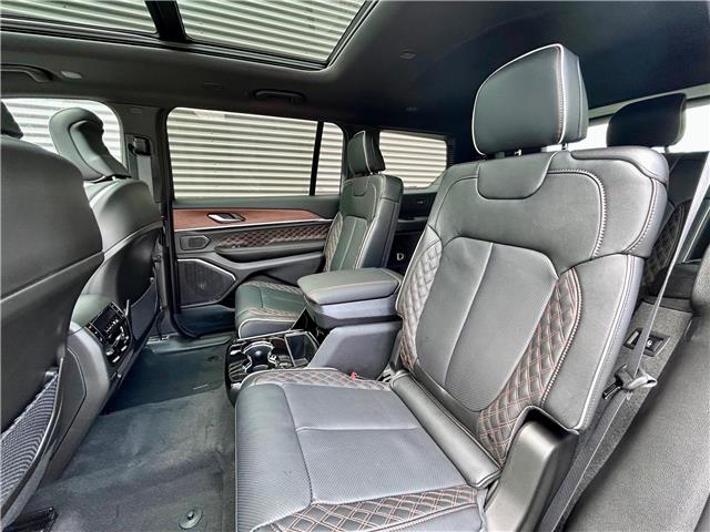 2025 Jeep Grand Cherokee L Summit (Stk: 25329D) in London - Image 13 of 29