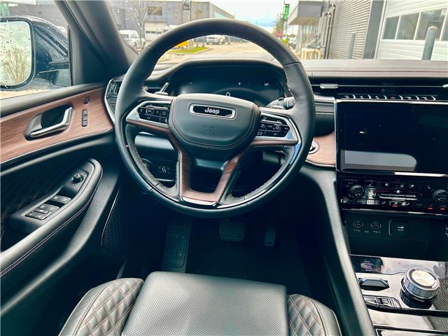 2025 Jeep Grand Cherokee L Summit (Stk: 25329D) in London - Image 16 of 29