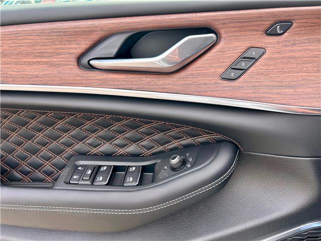 2025 Jeep Grand Cherokee L Summit (Stk: 25329D) in London - Image 24 of 29