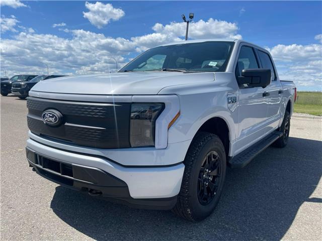 2025 Ford F-150 Lightning XLT (Stk: 25T9896) in Pincher Creek - Image 1 of 20
