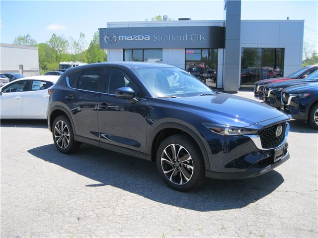 2025 Mazda CX-5 GS (Stk: 25065) in Stratford - Image 1 of 6