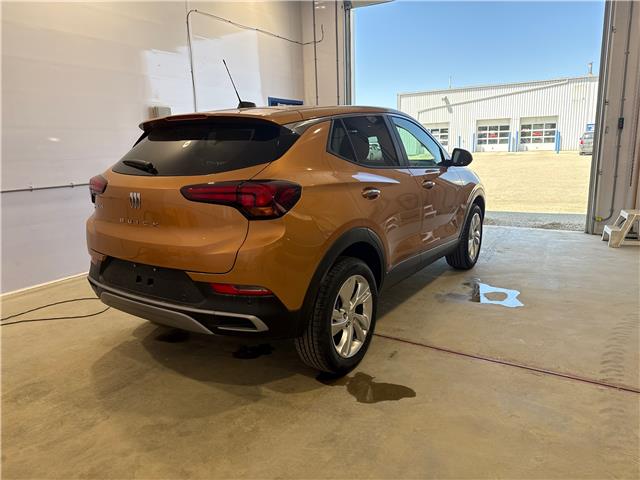 2025 Buick Encore GX Preferred (Stk: 13696) in Roblin - Image 2 of 8 2025 Buick Encore GX Preferred (Stk: 13696) in Roblin - Image 2 of 8