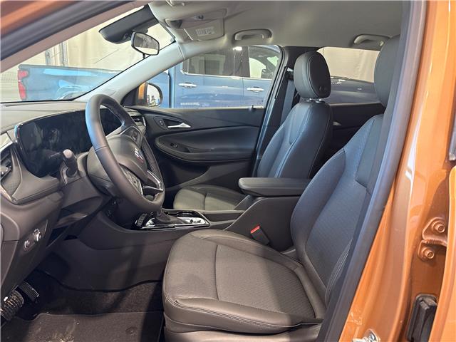 2025 Buick Encore GX Preferred (Stk: 13696) in Roblin - Image 5 of 8 2025 Buick Encore GX Preferred (Stk: 13696) in Roblin - Image 5 of 8