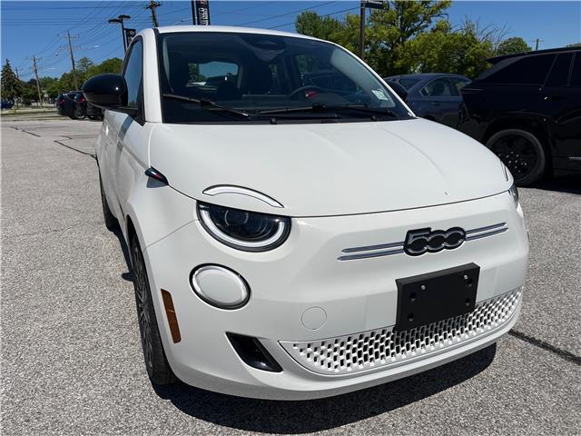 2025 Fiat 500e Base (Stk: 25-284) in Sarnia - Image 6 of 16