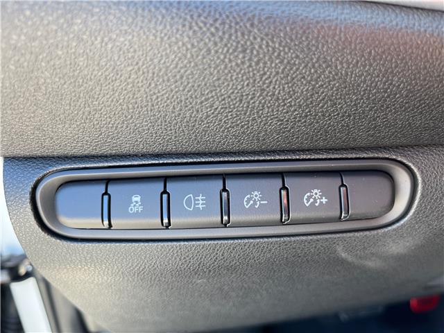 2025 Fiat 500e Base (Stk: 25-284) in Sarnia - Image 9 of 16