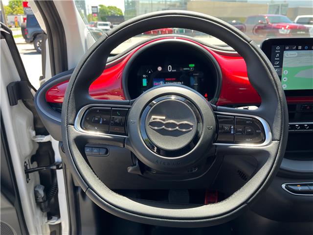 2025 Fiat 500e Base (Stk: 25-284) in Sarnia - Image 11 of 16