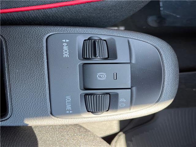2025 Fiat 500e Base (Stk: 25-284) in Sarnia - Image 14 of 16