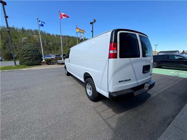 2025 GMC Savana 2500 Work Van (Stk: 25208) in Campbellton - Image 5 of 16 2025 GMC Savana 2500 Work Van (Stk: 25208) in Campbellton - Image 5 of 16