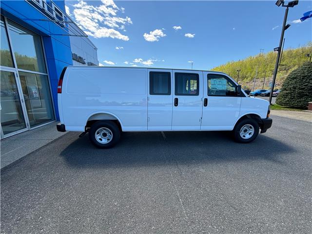 2025 GMC Savana 2500 Work Van (Stk: 25208) in Campbellton - Image 10 of 16 2025 GMC Savana 2500 Work Van (Stk: 25208) in Campbellton - Image 10 of 16