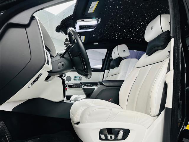 2020 Rolls-Royce Phantom  (Stk: C04770) in Saint-Eustache - Image 11 of 38