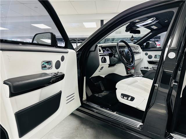 2020 Rolls-Royce Phantom  (Stk: C04770) in Saint-Eustache - Image 13 of 38