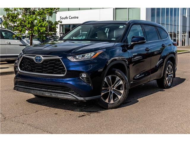 2021 Toyota Highlander Hybrid XLE (Stk: SU7582) in Calgary - Image 1 of 37